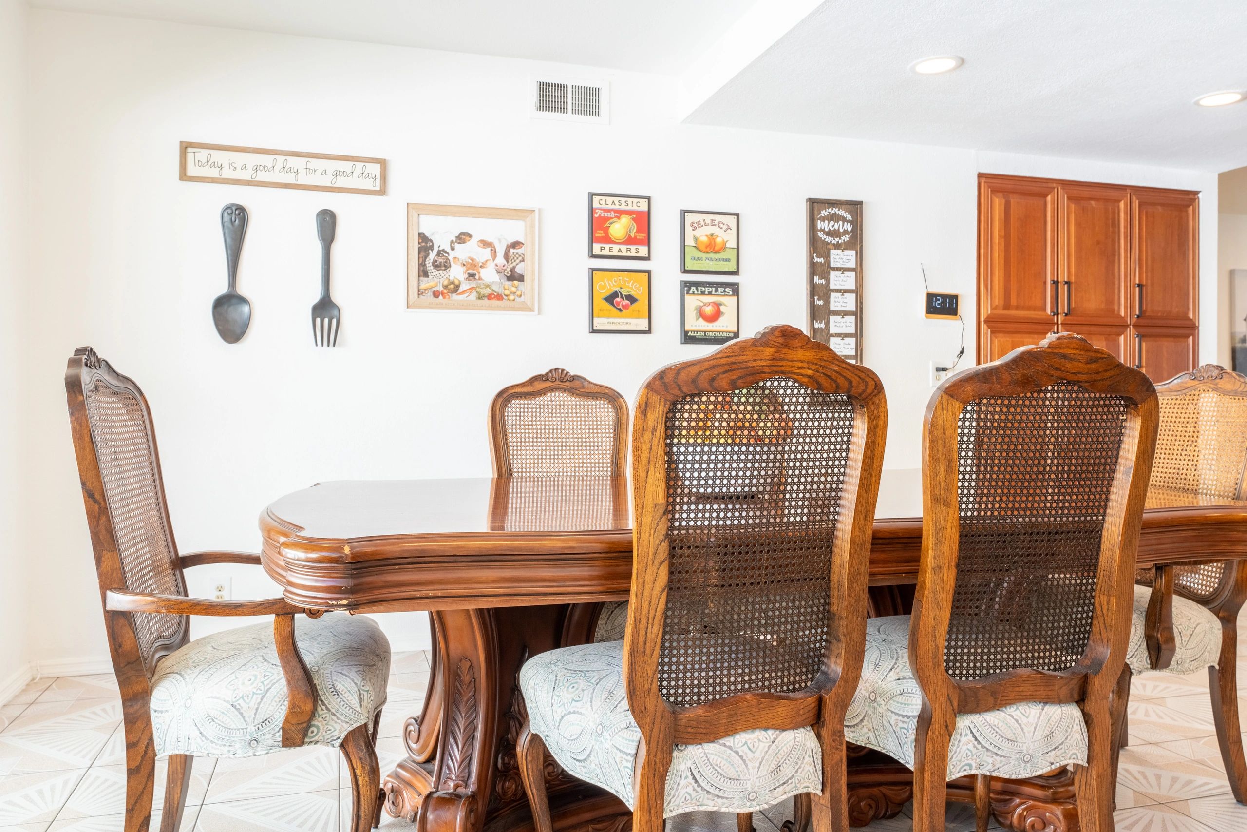 Dining area at Blessings Senior Care East Orange View